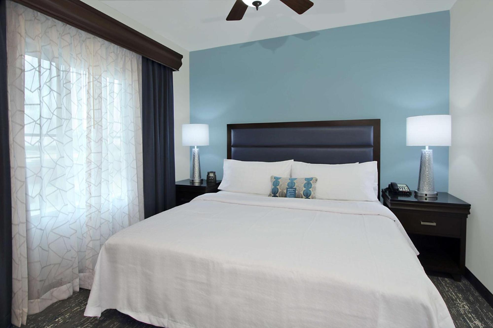 Homewood Suites By Hilton Miami - Airport West Miami Springs Exterior foto