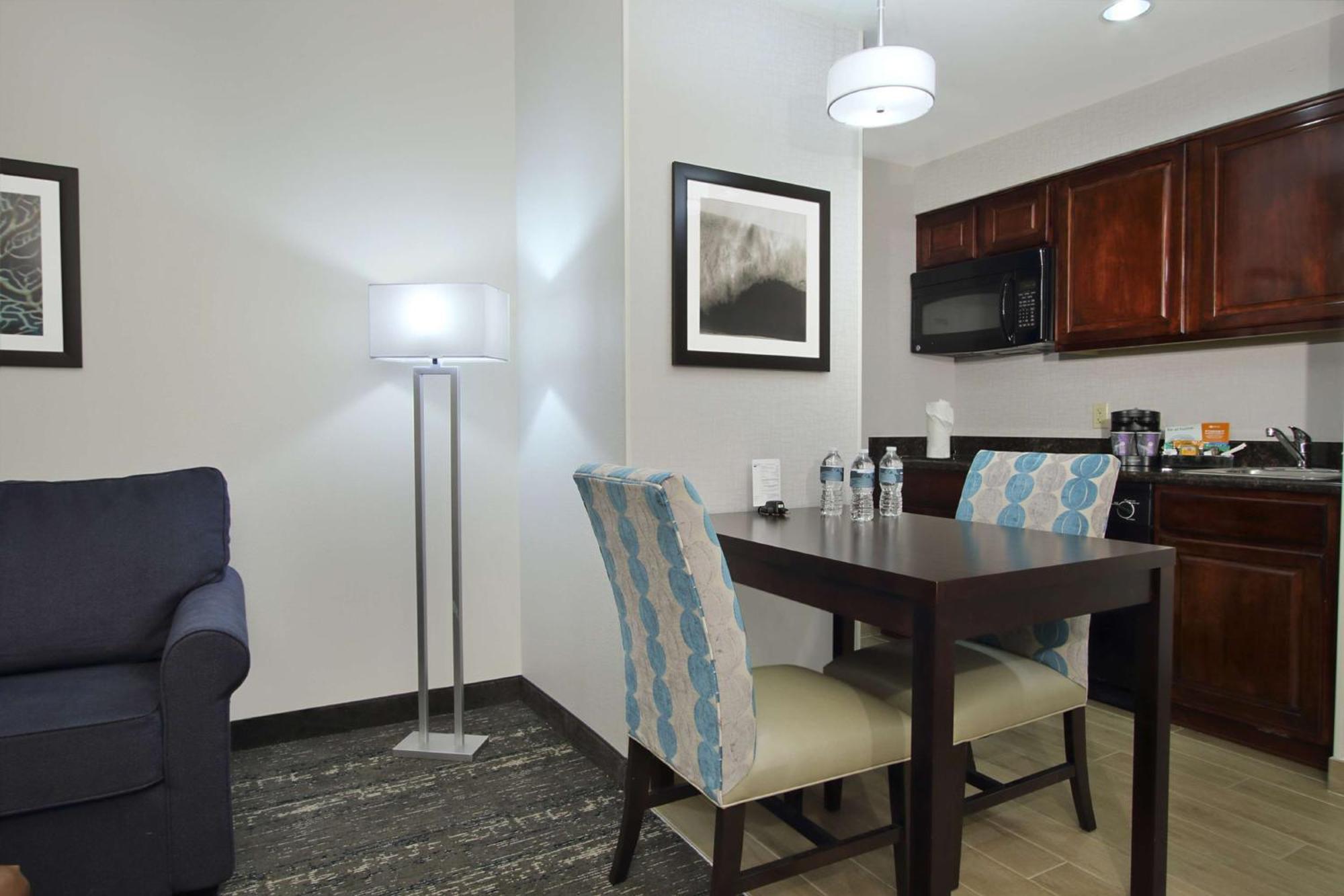 Homewood Suites By Hilton Miami - Airport West Miami Springs Exterior foto