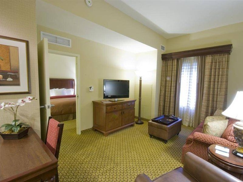 Homewood Suites By Hilton Miami - Airport West Miami Springs Exterior foto
